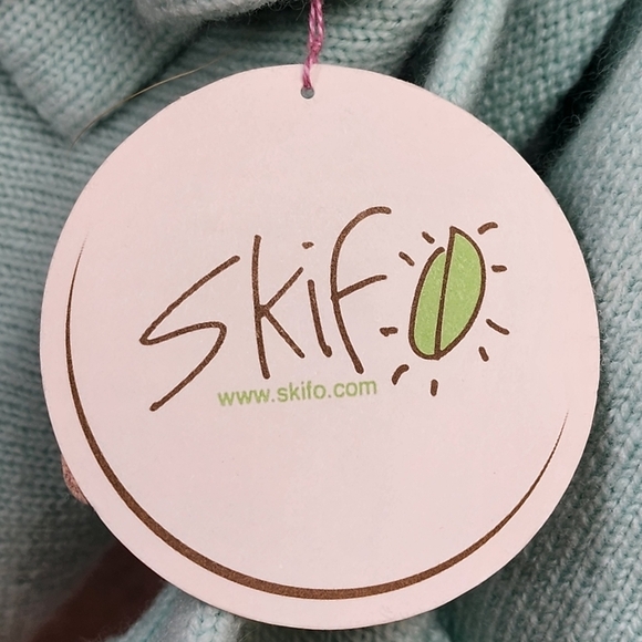 Skif Women's Buttoned Wool Cardigan Sweater - Picture 9 of 9